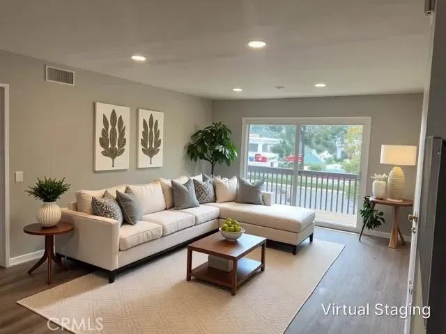 23515 Lyons, Valencia, CA 91355