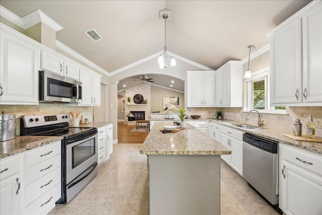 11403 Centennial TRL, Austin, TX 78726