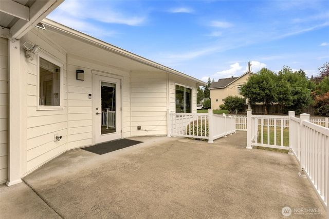 3204 20th Street SW, Puyallup, WA 98373