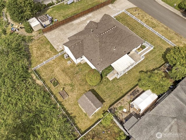 3204 20th Street SW, Puyallup, WA 98373