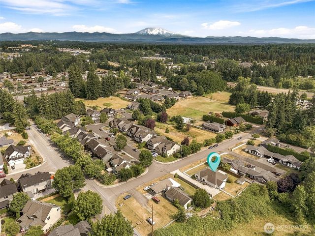 3204 20th Street SW, Puyallup, WA 98373