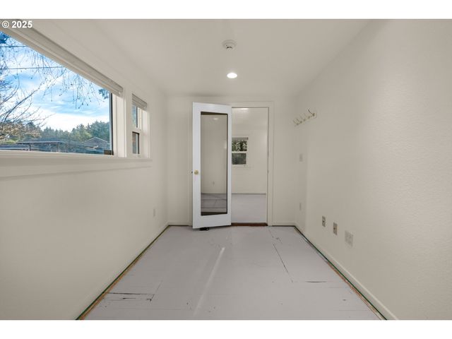 164 SUNSET Blvd, Cannon Beach, OR 97110