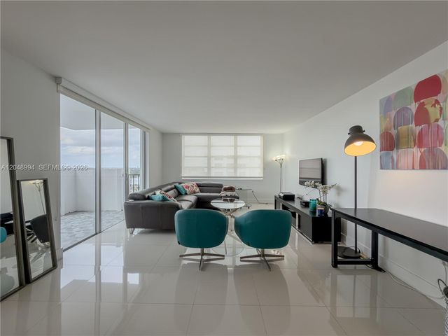 2750 NE 183rd Street 2108, Aventura, FL 33160