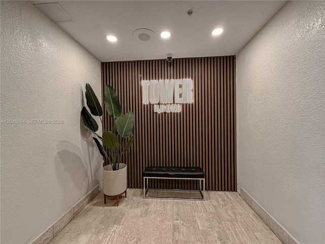 2750 NE 183rd Street 2108, Aventura, FL 33160