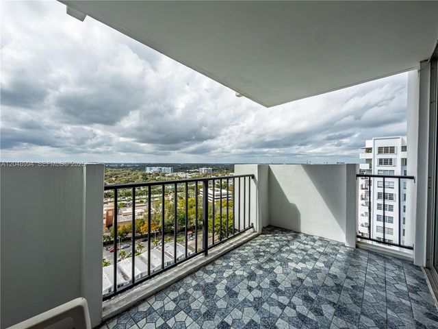 2750 NE 183rd Street 2108, Aventura, FL 33160