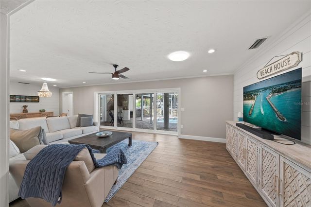 549 HALYARD LANE, Longboat Key, FL 34228