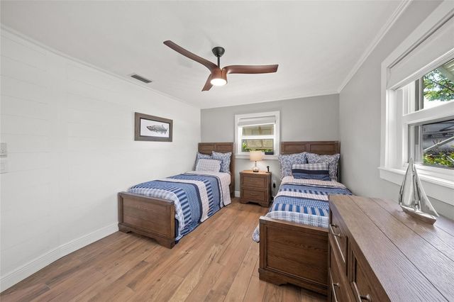 549 HALYARD LANE, Longboat Key, FL 34228