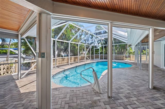 549 HALYARD LANE, Longboat Key, FL 34228