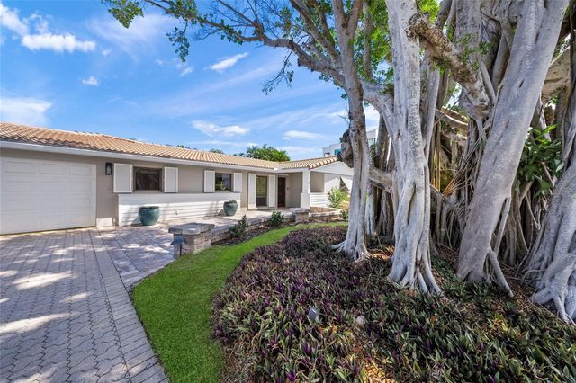 549 HALYARD LANE, Longboat Key, FL 34228
