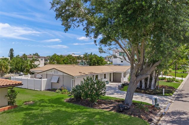 549 HALYARD LANE, Longboat Key, FL 34228