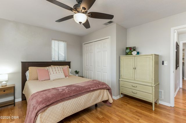 932 Pelican Bay Drive, Daytona Beach, FL 32119