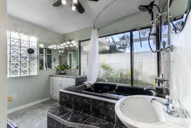 932 Pelican Bay Drive, Daytona Beach, FL 32119