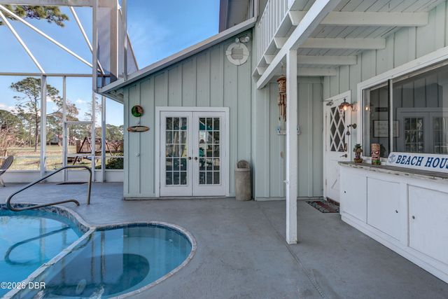 932 Pelican Bay Drive, Daytona Beach, FL 32119