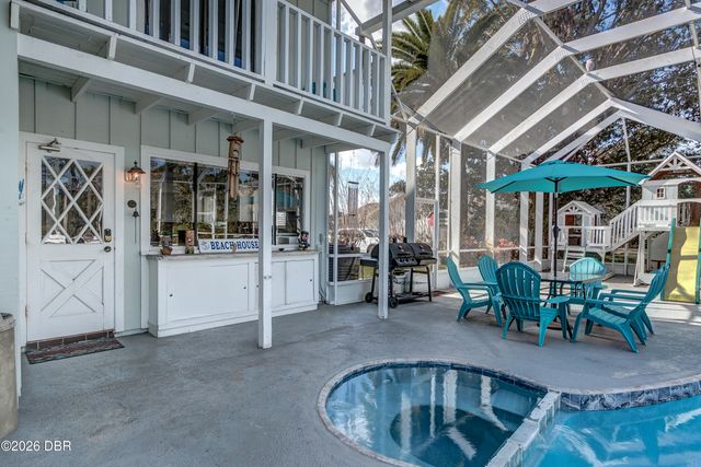 932 Pelican Bay Drive, Daytona Beach, FL 32119
