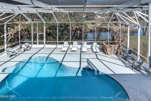 932 Pelican Bay Drive, Daytona Beach, FL 32119