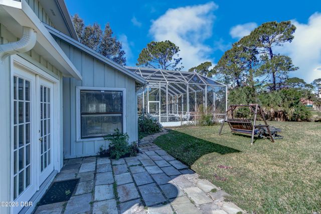 932 Pelican Bay Drive, Daytona Beach, FL 32119