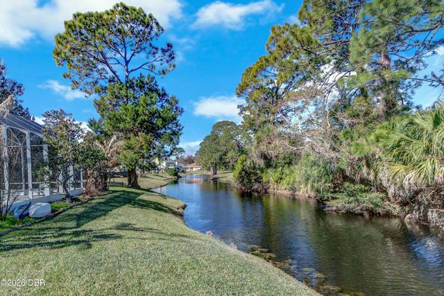 932 Pelican Bay Drive, Daytona Beach, FL 32119