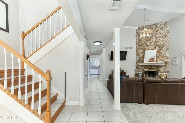 932 Pelican Bay Drive, Daytona Beach, FL 32119