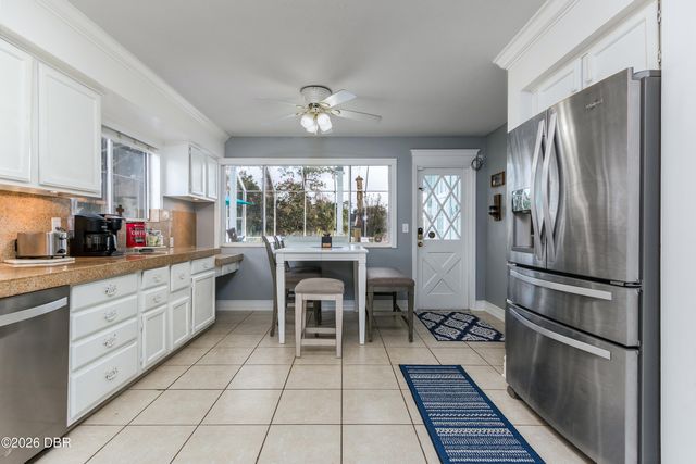 932 Pelican Bay Drive, Daytona Beach, FL 32119