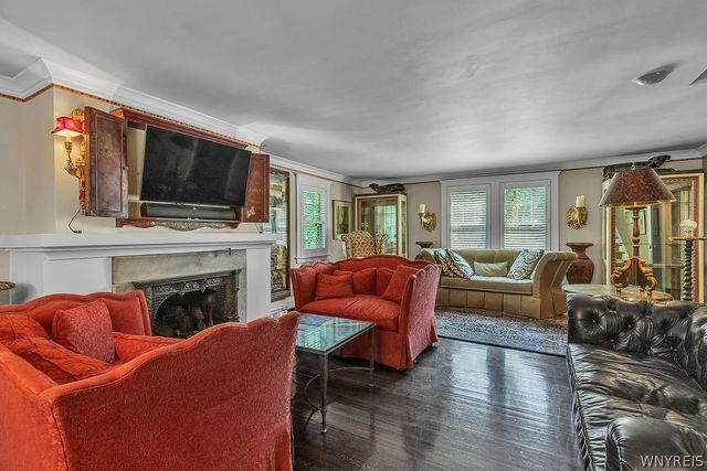 72 North Long Street, Amherst, NY 14221