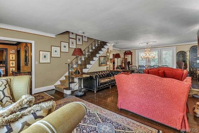 72 North Long Street, Amherst, NY 14221