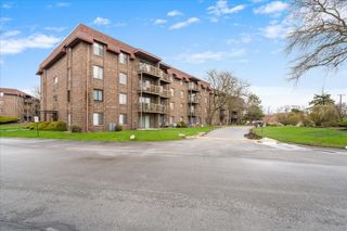 820 Elder Road C411, Homewood, IL 60430