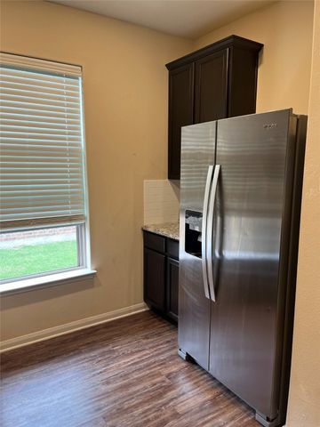 1828 Brooklyn Street, Crowley, TX 76036