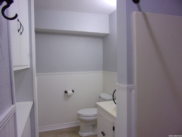 215 DANVILLE AVE, San Antonio, TX 78201