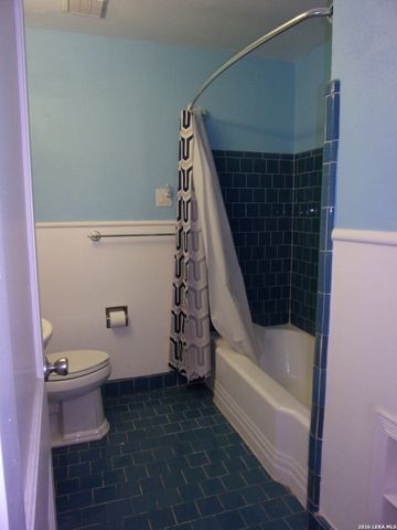 215 DANVILLE AVE, San Antonio, TX 78201