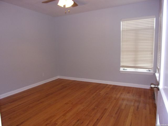 215 DANVILLE AVE, San Antonio, TX 78201