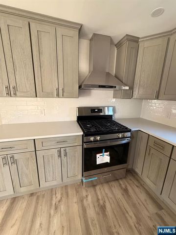 545 Lexington Avenue, Clifton, NJ 07011