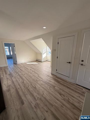 545 Lexington Avenue, Clifton, NJ 07011