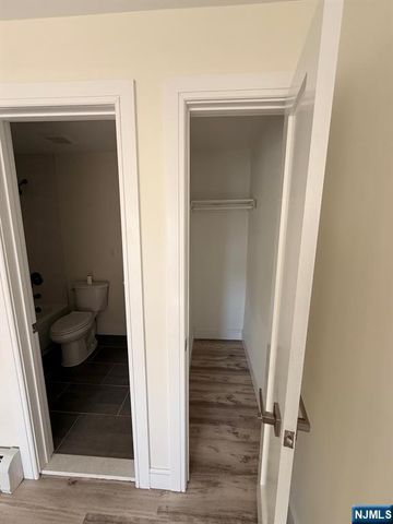 545 Lexington Avenue, Clifton, NJ 07011