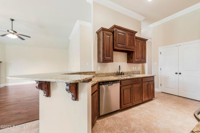 244 Rosemary Place, Lafayette, LA 70508