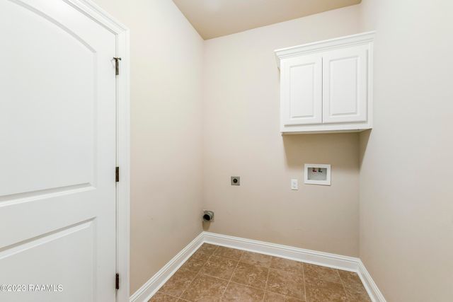 244 Rosemary Place, Lafayette, LA 70508