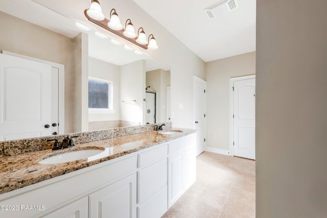 244 Rosemary Place, Lafayette, LA 70508