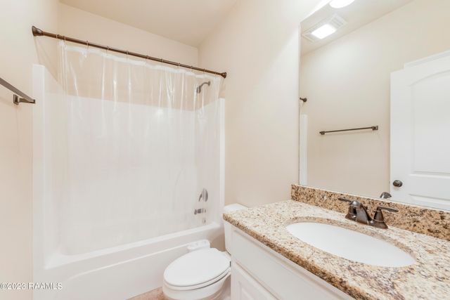 244 Rosemary Place, Lafayette, LA 70508