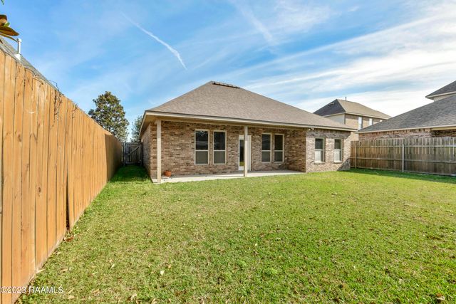 244 Rosemary Place, Lafayette, LA 70508