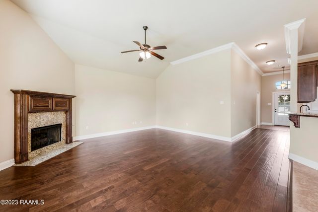 244 Rosemary Place, Lafayette, LA 70508