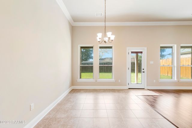 244 Rosemary Place, Lafayette, LA 70508