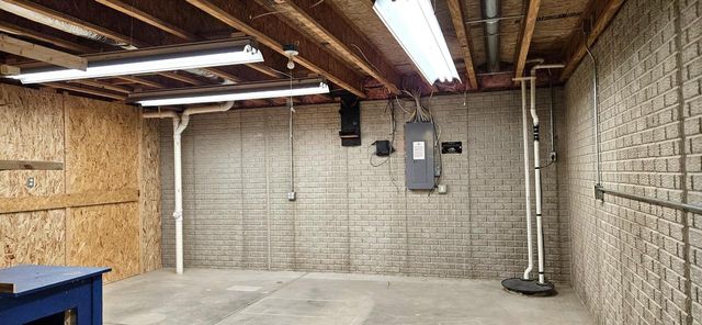 660 Cherrywood DRIVE, Waterford, WI 53185