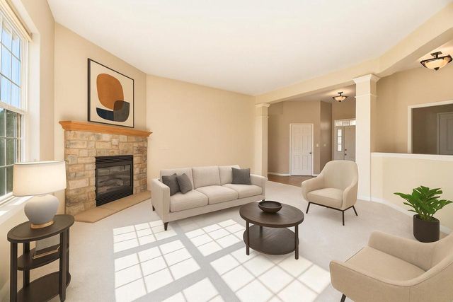 660 Cherrywood DRIVE, Waterford, WI 53185