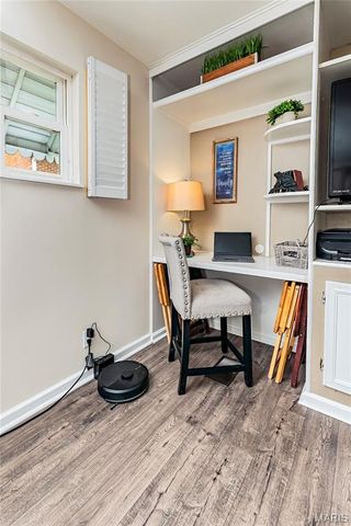 11624 Denny Road, St Louis, MO 63126