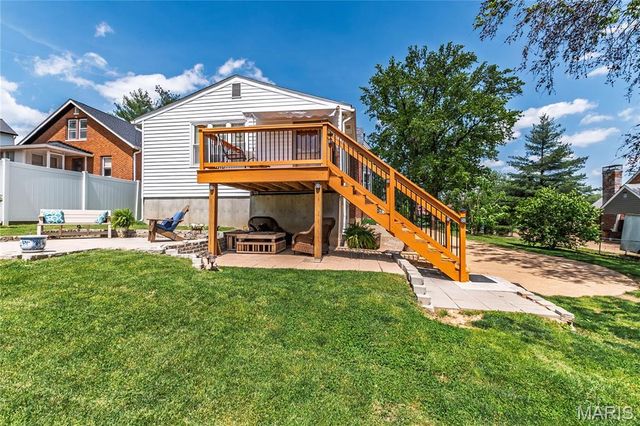 11624 Denny Road, St Louis, MO 63126