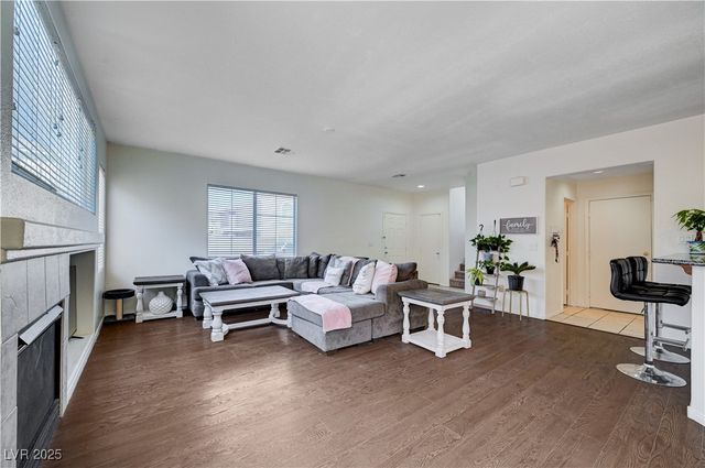 4013 Kindhearted Court, North Las Vegas, NV 89032