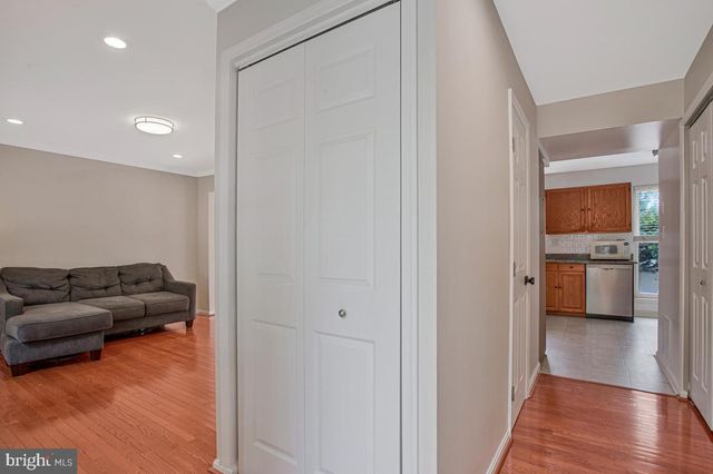 405 4TH AVE N, Glen Burnie, MD 21061