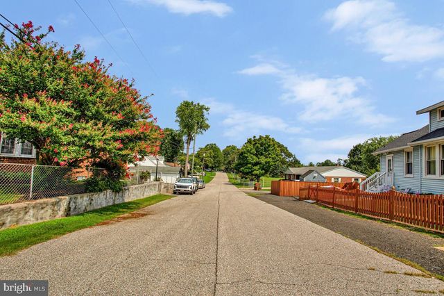 405 4TH AVE N, Glen Burnie, MD 21061