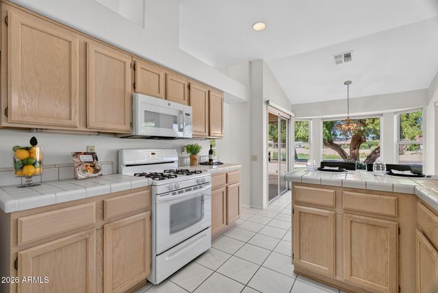 14238 W SKY HAWK Drive, Sun City West, AZ 85375