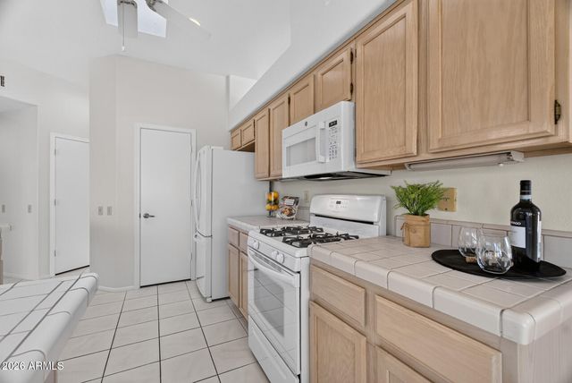 14238 W SKY HAWK Drive, Sun City West, AZ 85375