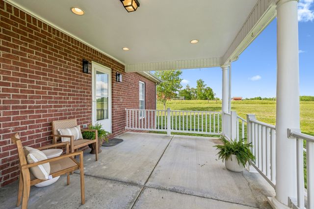 7899 W Lick Creek Rd, Primm Springs, TN 38476
